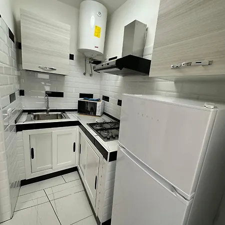 Testa House * Katanya