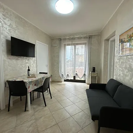 Testa House