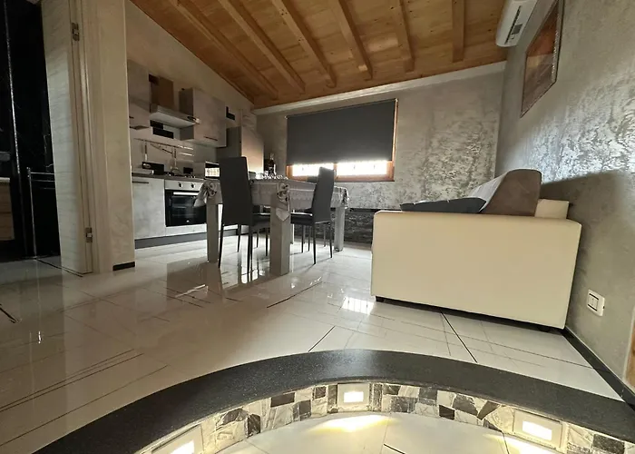 Testa House * Catania