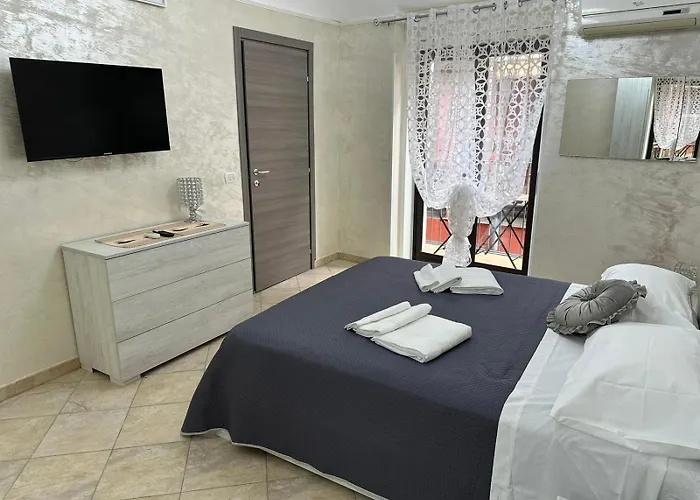 Testa House Apartman Catania